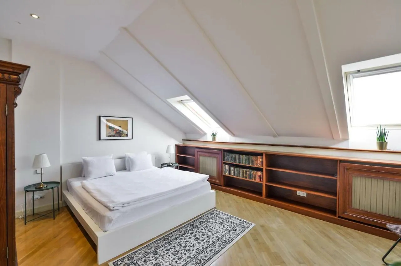 Panoramic Loft Apartment Prague