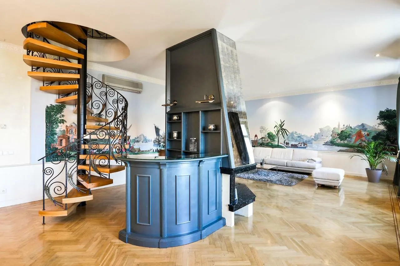 Panoramic Loft Apartment Prague